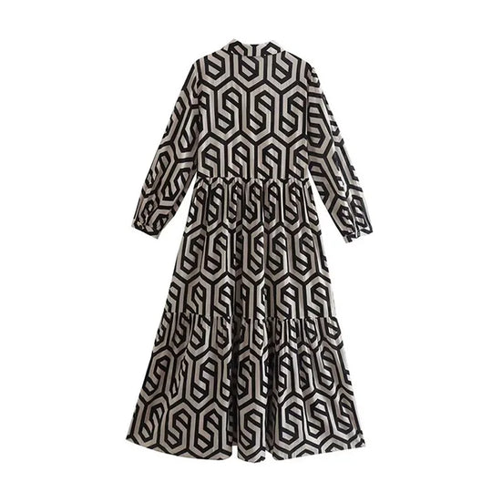 EB | Langärmliges Kleid Mit Geometrischem Muster