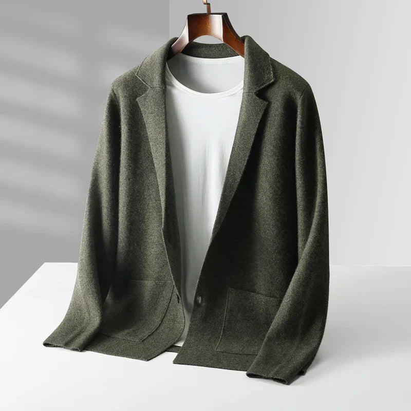 EB | Strickjacke für Herren – warm & stilvoll