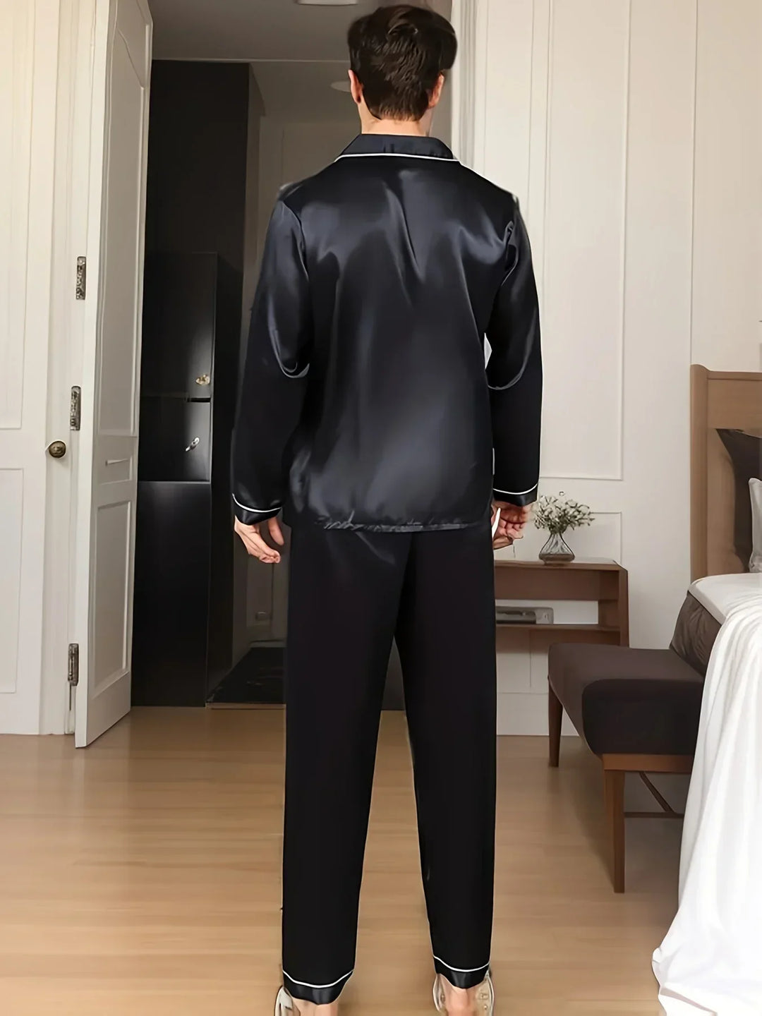 EB - Herren-Pyjama-Set aus Satin