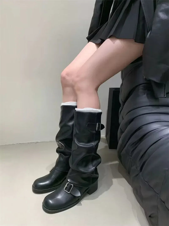 EB | Kniehohe Stiefel