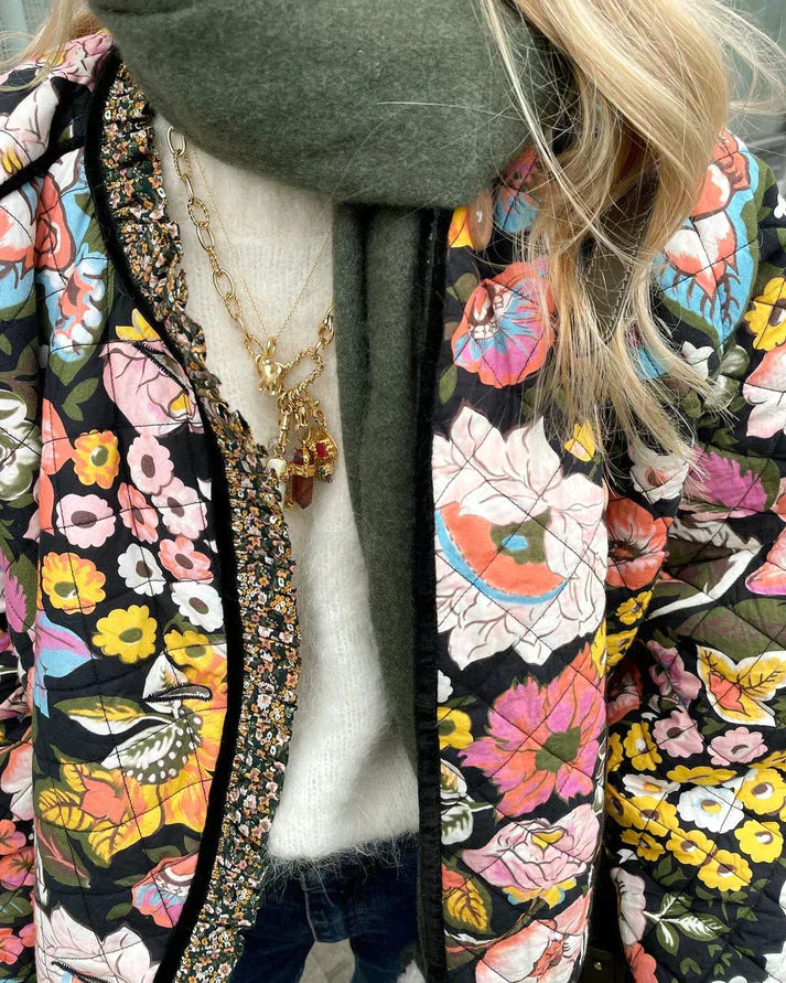 EB | Künstlerische Jacke