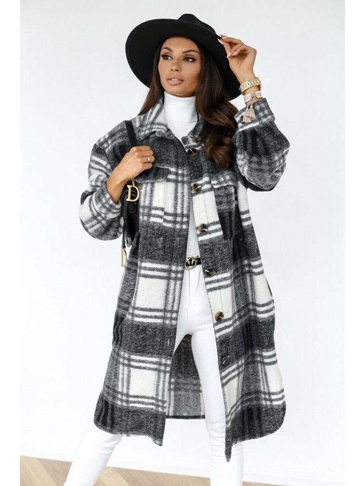 EB | Gepunktete Jacke