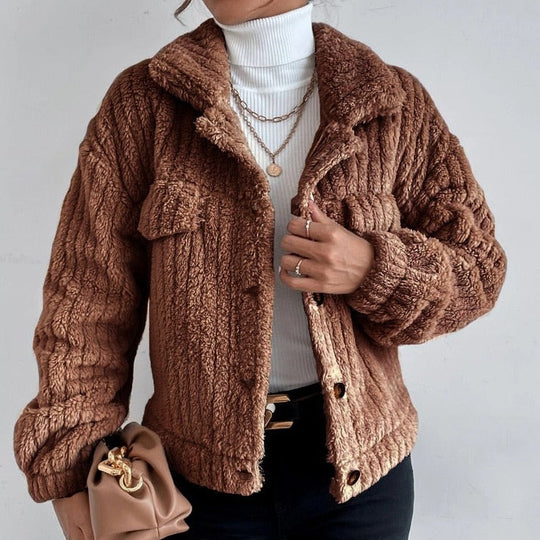 EB | Ultra-weiche Samtjacke