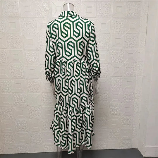 EB | Langärmliges Kleid Mit Geometrischem Muster
