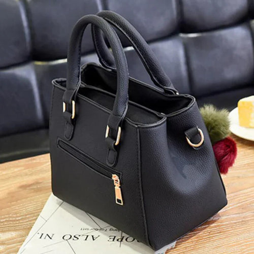 EB | Handtasche mit Anhänger
