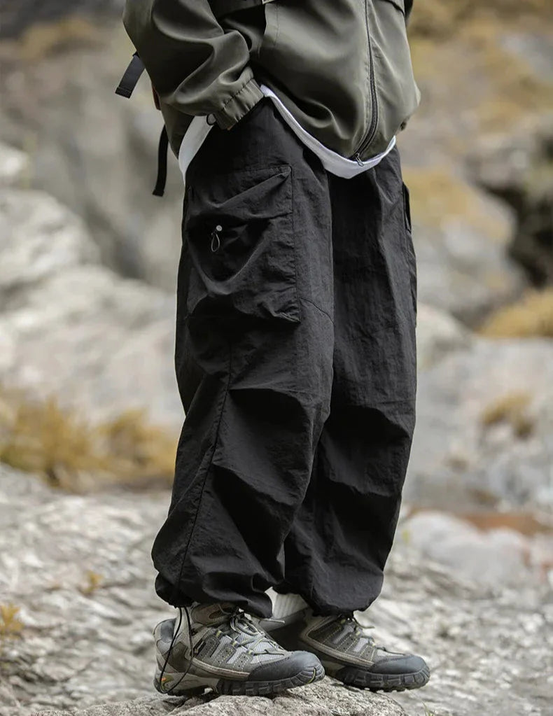 EB Herren Cargohose mit seitlichen Taschen und weiter Passform