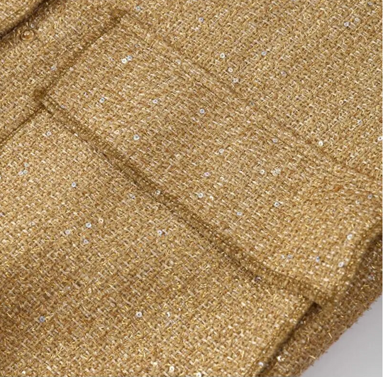 EB | Goldener Mantel