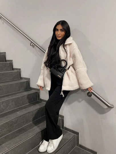EB | Oversized Teddyjacke mit Kapuze Fleece Warm und Komfortabel