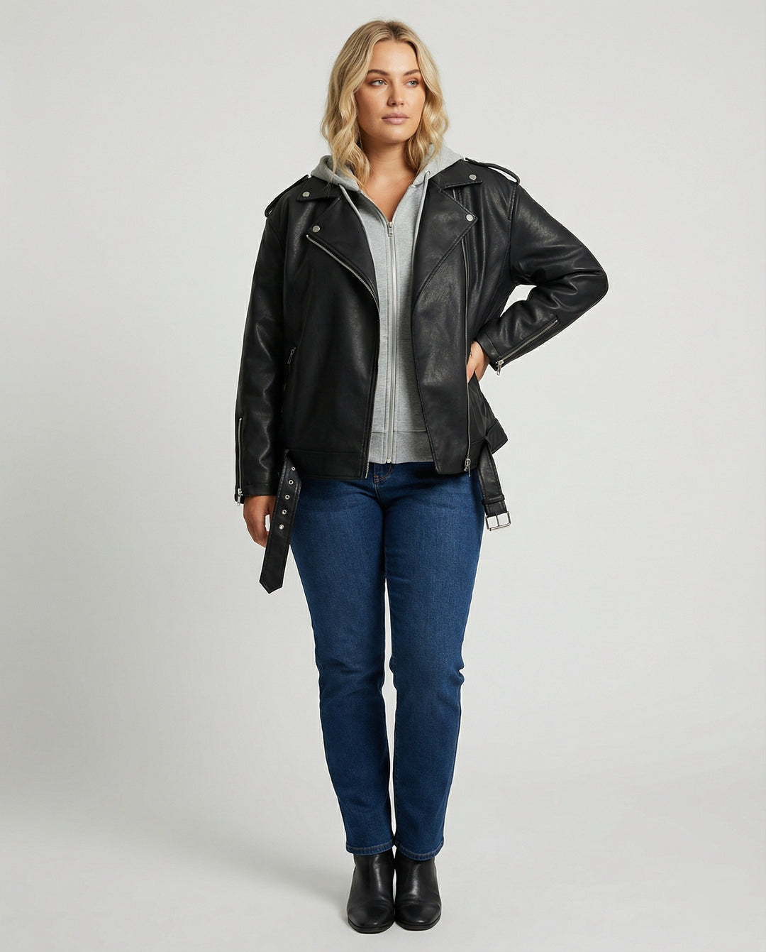 Schwarze Damen Lederjacke mit Daunenfutter Kurze Frühlingsjacke High-End Design
