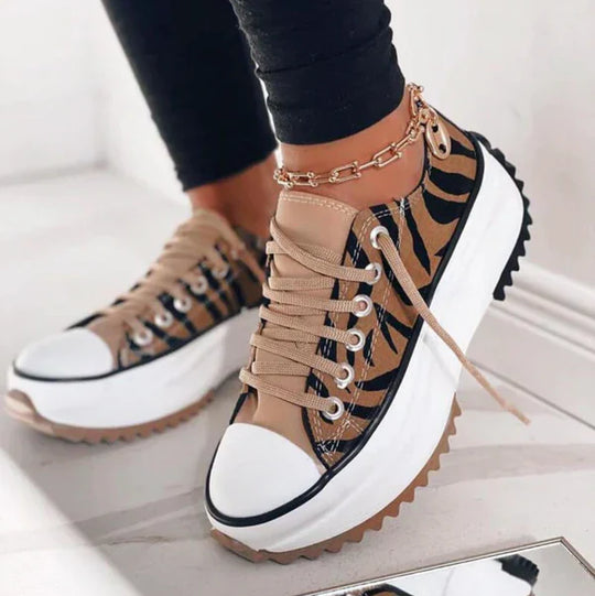Luxus Sneaker in einer Klasse für sich EB