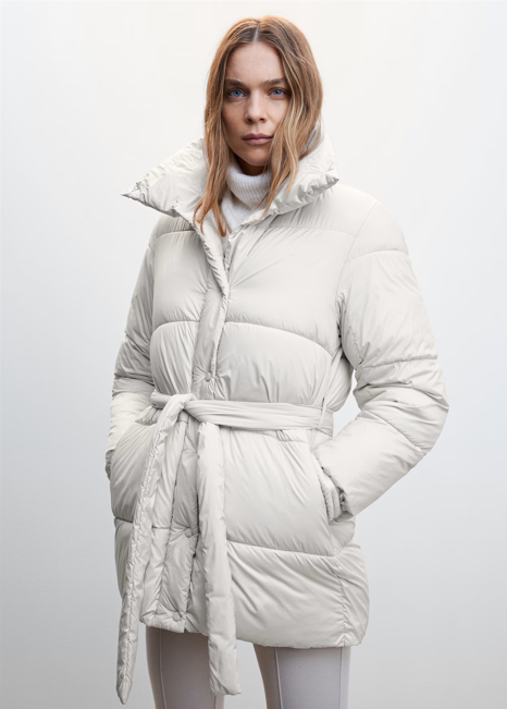 EB | Pufferjacke Damen Reguläre Passform Warmer Schutz Essentielle Eleganz