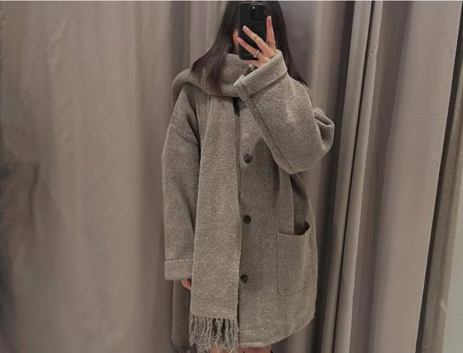 EB | Bequeme Damen-Cardigan mit Eingebautem Schal