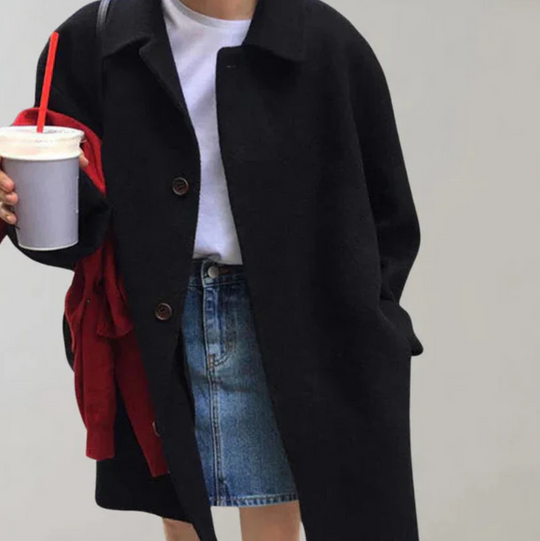 EB | Zeitlos Elegant Geschnittene Damenjacke