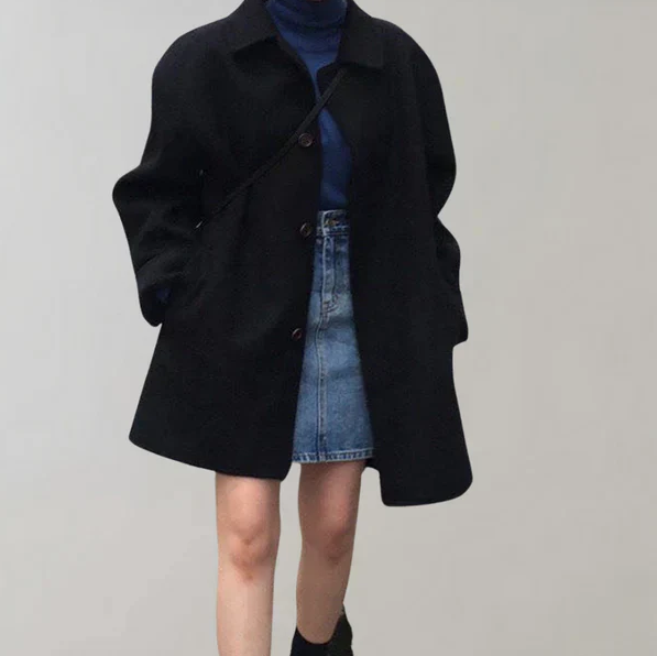 EB | Zeitlos Elegant Geschnittene Damenjacke