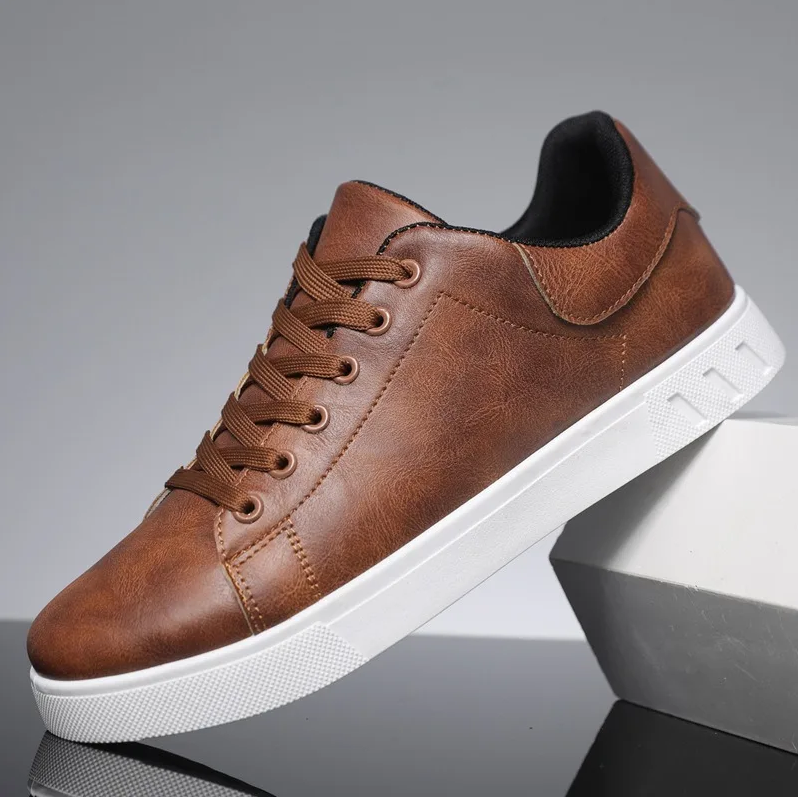 EB | Leder-Herrenschuhe Im Klassischen Design