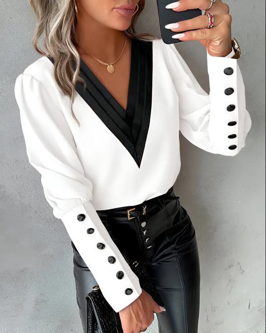EB | Elegante V-Ausschnitt-Bluse Mit Farbblöcken Für Mühelosen Stil