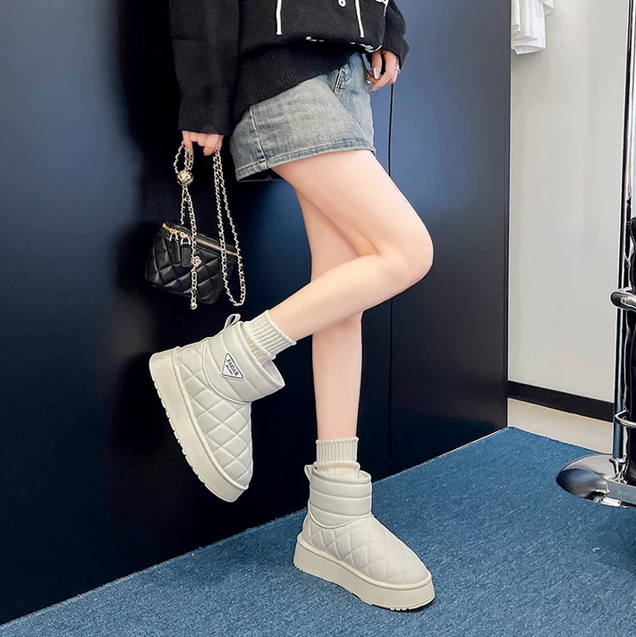 EB | Warme Winterstiefel