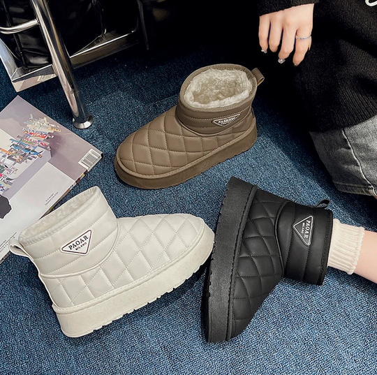 EB | Warme Winterstiefel