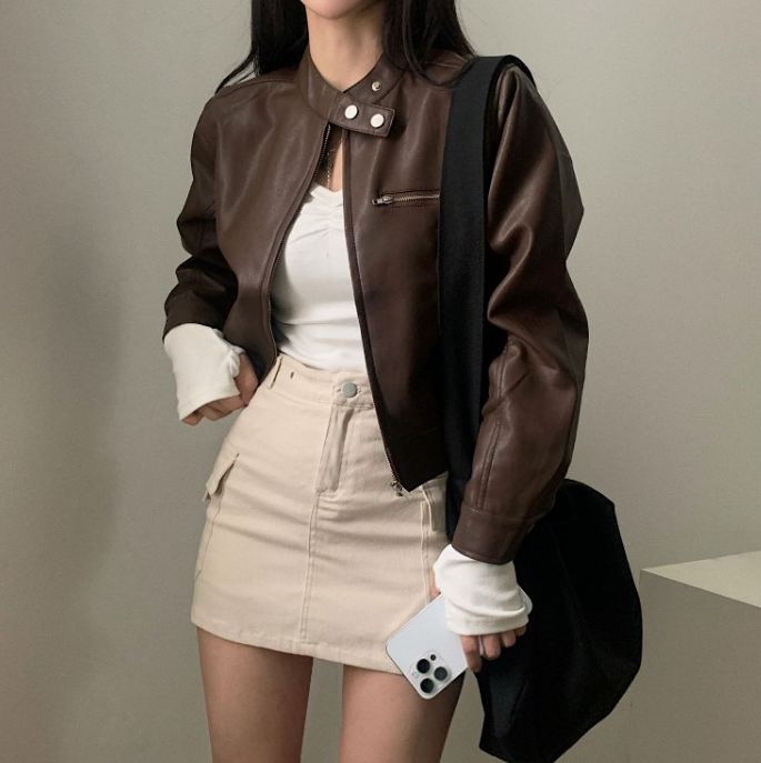 EB | Retro-Reißverschlussjacke mit hohem Kragen
