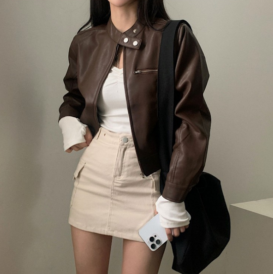EB | Retro-Reißverschlussjacke mit hohem Kragen