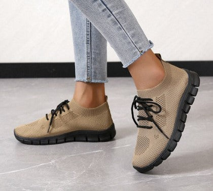 Schwarze StrickSneaker EB