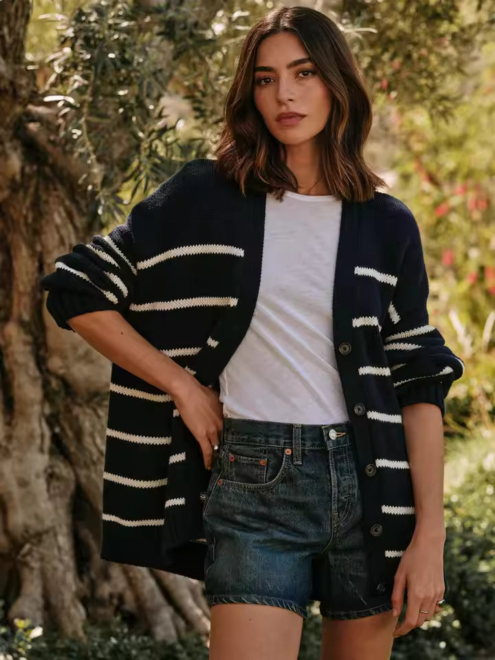 EB | Übergröße Damen Cardigan mit Streifen und Knöpfen