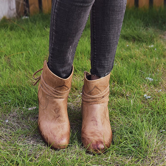 EB | Vintage Schnür-Stiefeletten mit Runden Zehen