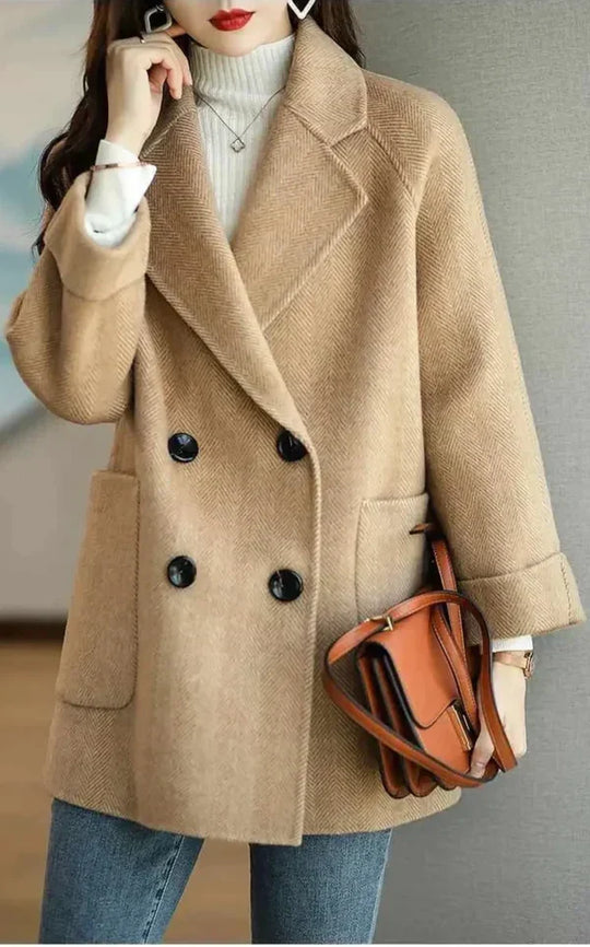 EB | Elegante Kurze Jacken
