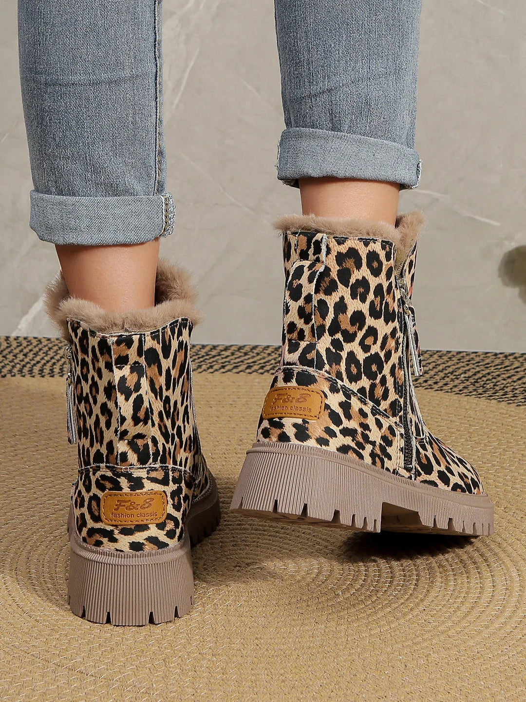 EBMode | Elegante Stiefel Mit Leopardenmuster