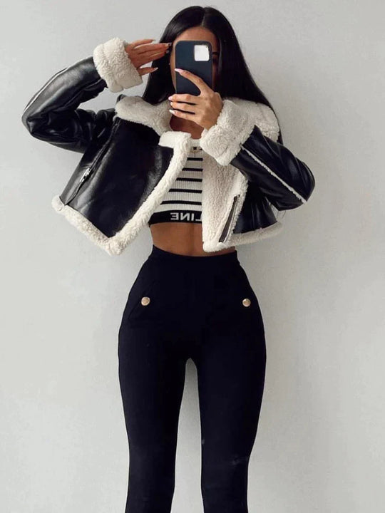 EB | robuste fleecegefütterte kurze Jacke