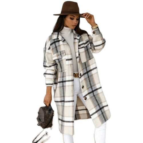 EB | Gepunktete Jacke