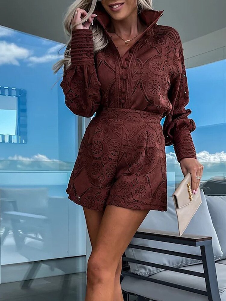 EB | Langärmeliger Jumpsuit mit Spitze