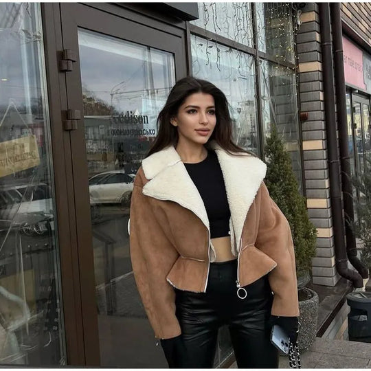 EB | Fleece Jacke - Stilvoll & Stark