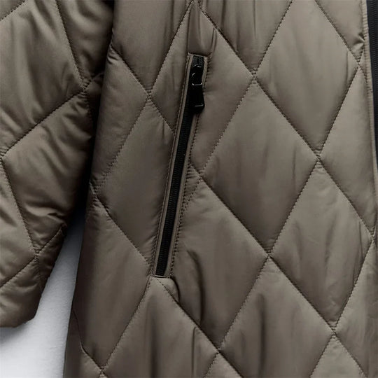 EB | Lange Steppjacke mit Verstellbarer Kapuze für Frauen Ideal für Den Winter
