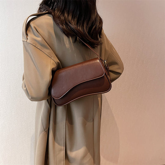 EB | Vintage Leder Crossbody-Taschen Kleine Umhängetasche Stilvolle Armpit Handtaschen und Geldbörsen