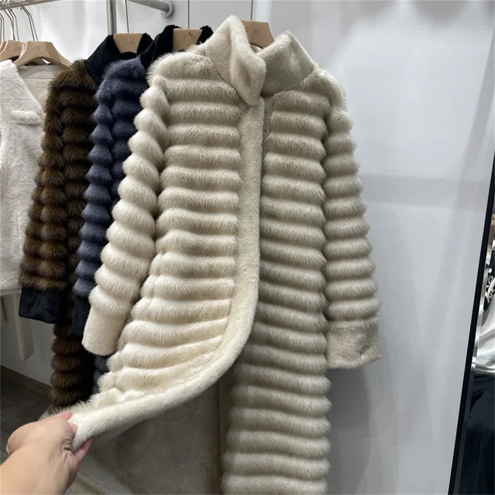 EB | Relaxed Fit Mantel Stehkragen Mantel mit Gebändertem Fellbesatz