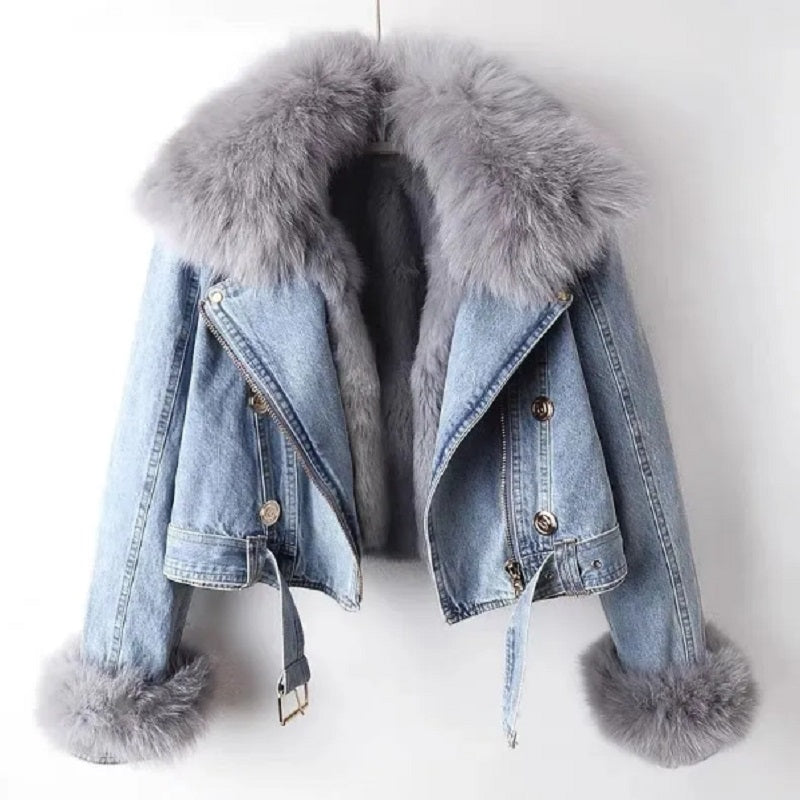 EB | Lässige Jeansjacke mit Fellkragen