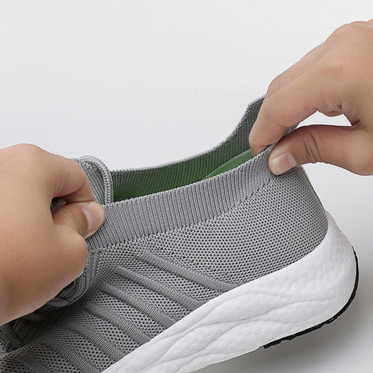 EB | Atmungsaktiver Sportschuh für Herren mit Schaumsohle