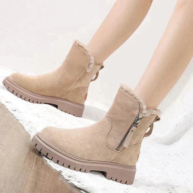 EB | Wollgefütterte Reißverschlussstiefel für Damen