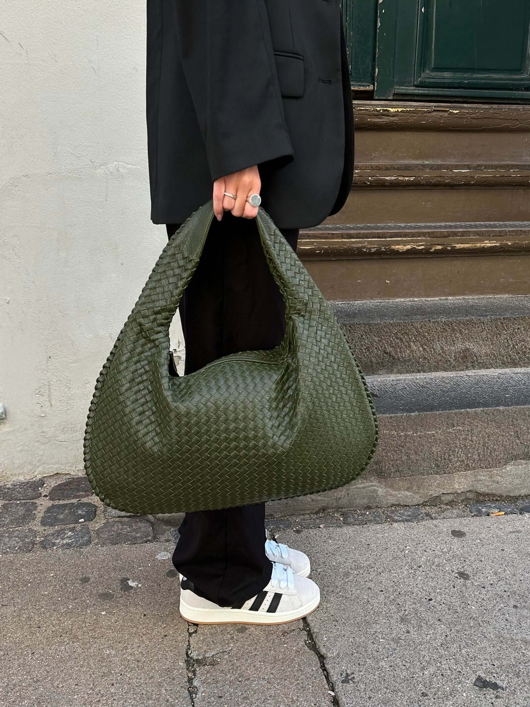 EB | Vintage Umhängetasche Damen Geflochtene Handtasche mit Reißverschluss Im Sale