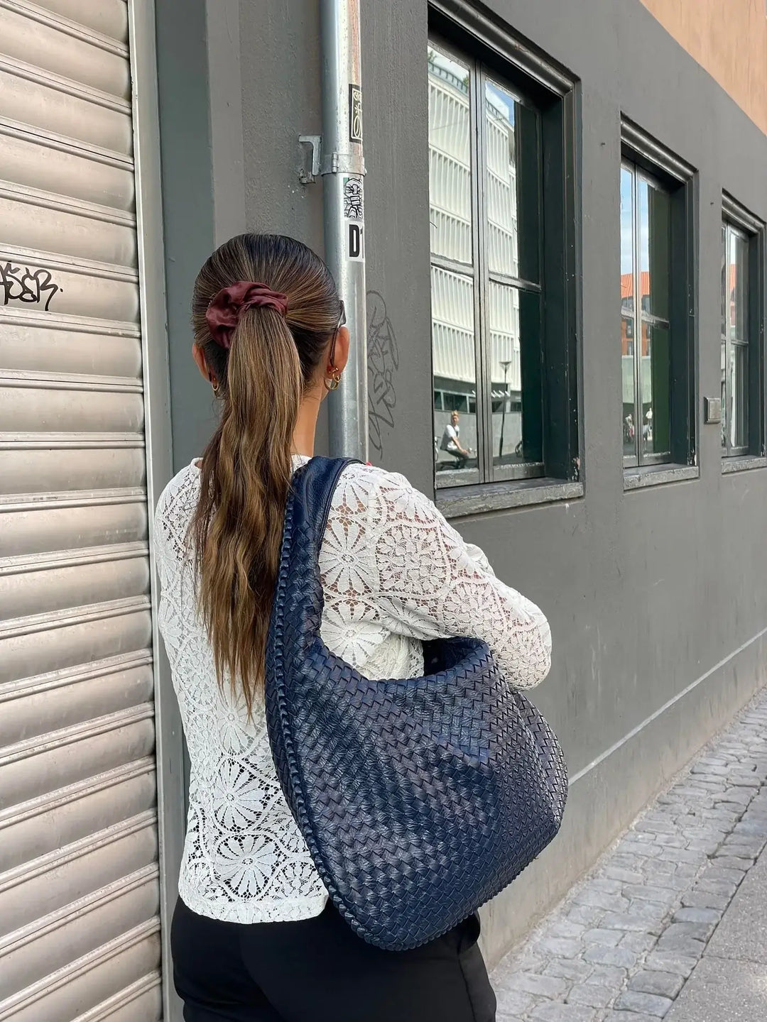 EB | Vintage Umhängetasche Damen Geflochtene Handtasche mit Reißverschluss Im Sale