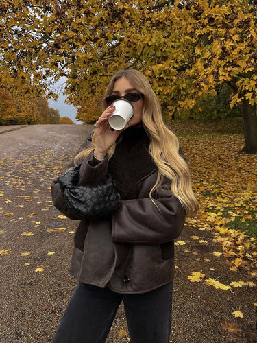 EB | Stilvolle Jacke mit Kunstleder und Fleece Details