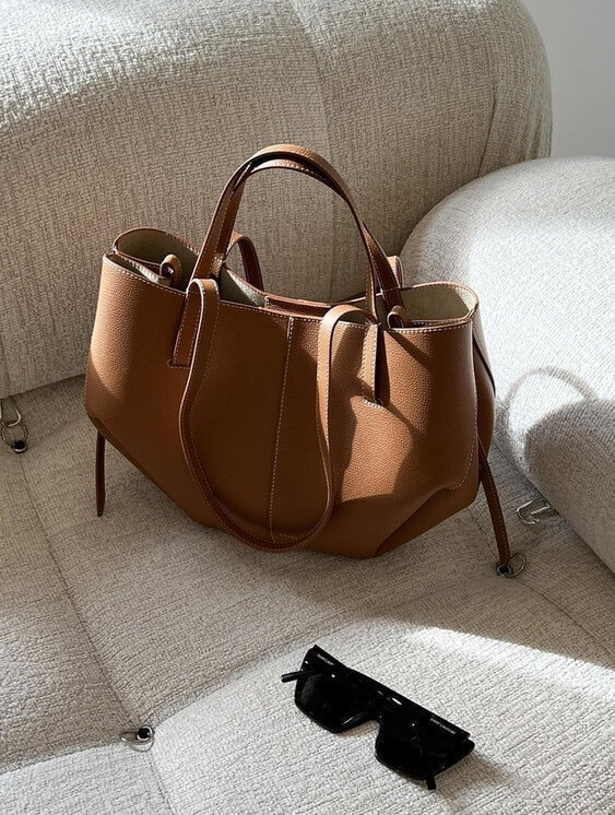 EB | Luxuriöse Shopper