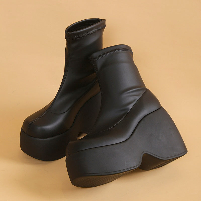 EB | Plattform Stiefel – High Heel – Sock Fit – Chunky Sohle – Modisch Vorwärts
