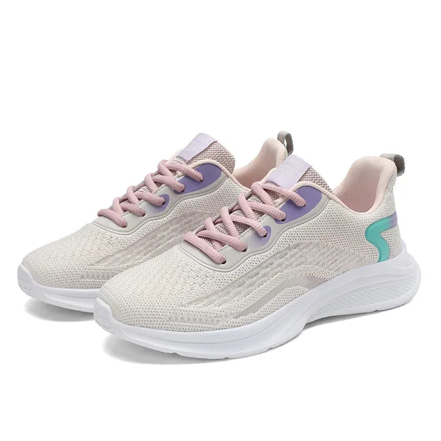 Urban SchwarzWeiße HighTopSneaker EB