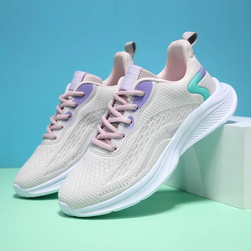 Urban SchwarzWeiße HighTopSneaker EB