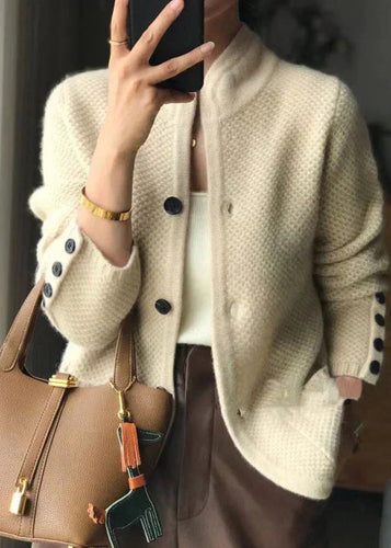 EB | Elegante Kuschelige Strickjacke