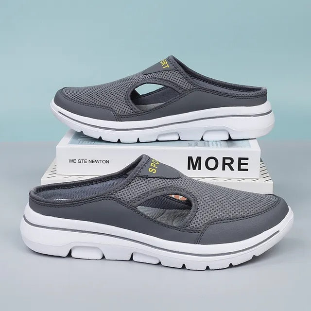 Weiße Atmungsaktive SlipOns EB