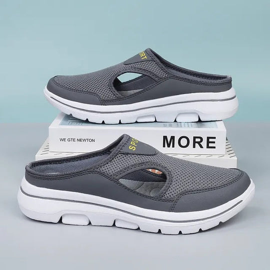 Weiße Atmungsaktive SlipOns EB