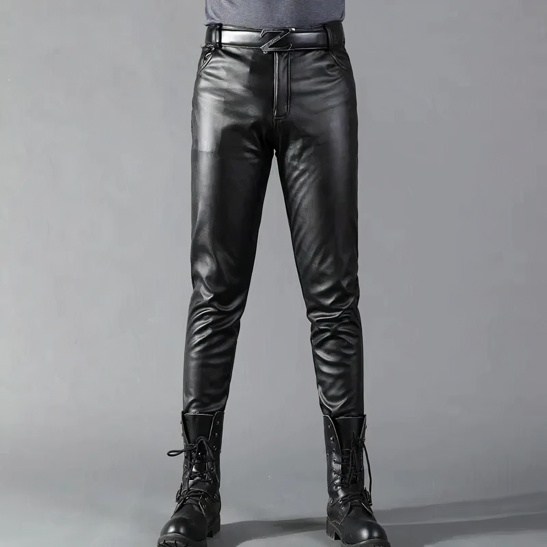 EB - Schwarze hose